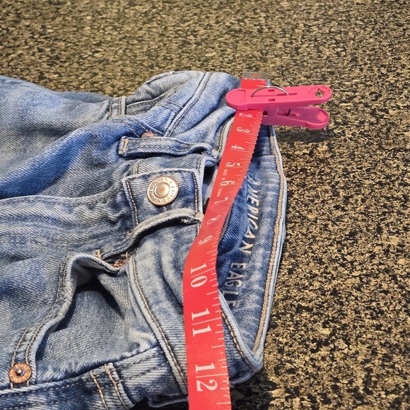 American Eagle Strigid Mid Rise Distressed Jeans 000 Regular Tapered Leg Ripped - Picture 8 of 11